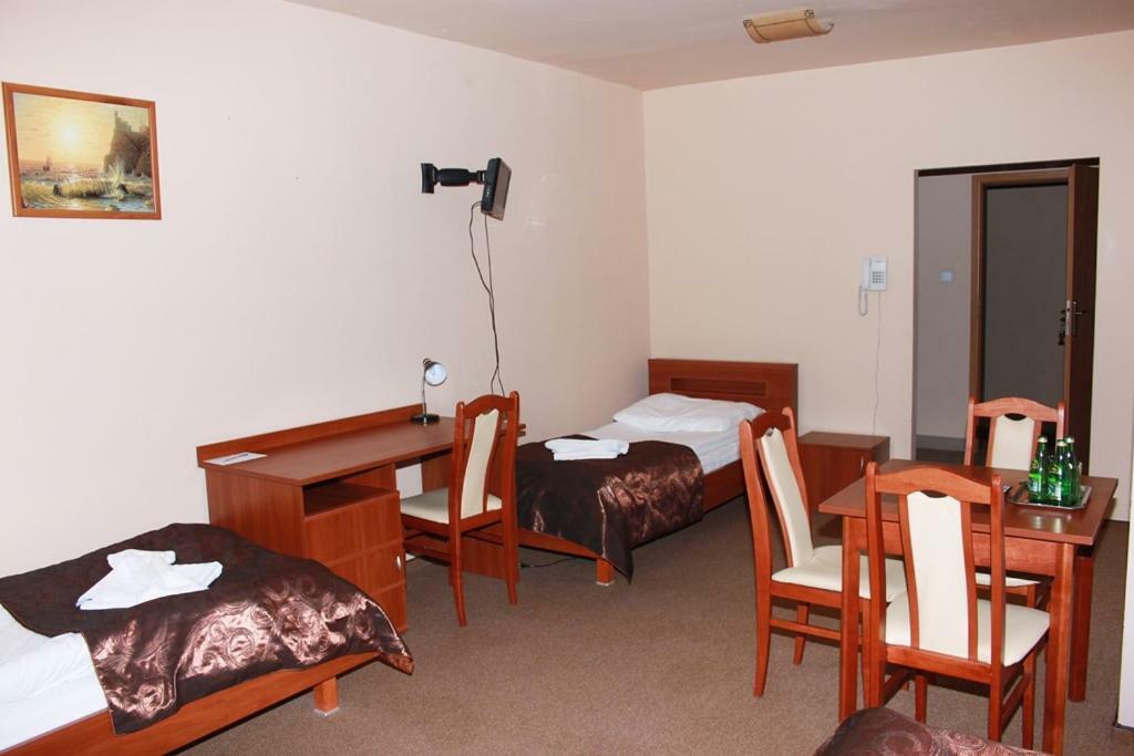 Hotel Astor Радом Екстериор снимка